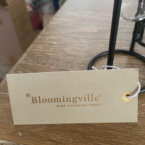 Bloomingville Metal and Glass Bud Vase Adjustable. - Picture 4 of 7